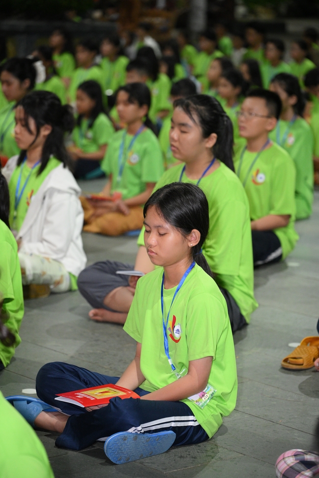 Khai khóa Khoá tu thiếu nhi– Xuất gia gieo duyên, chủ đề “Đóa hoa tâm”