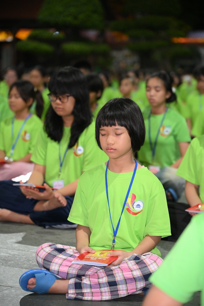 Khai khóa Khoá tu thiếu nhi– Xuất gia gieo duyên, chủ đề “Đóa hoa tâm”