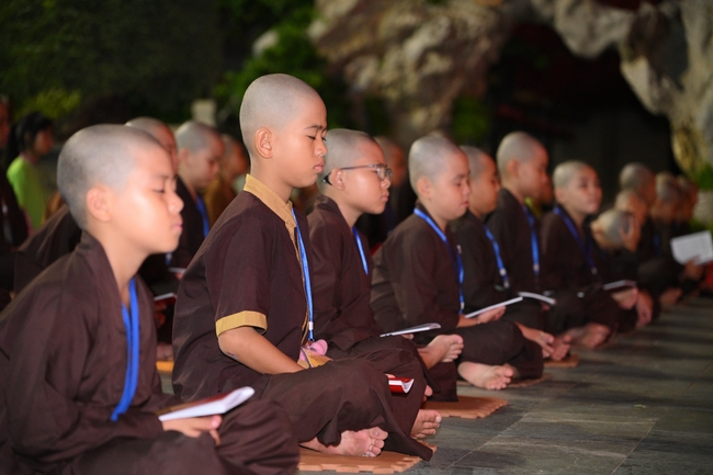 Khai khóa Khoá tu thiếu nhi– Xuất gia gieo duyên, chủ đề “Đóa hoa tâm”