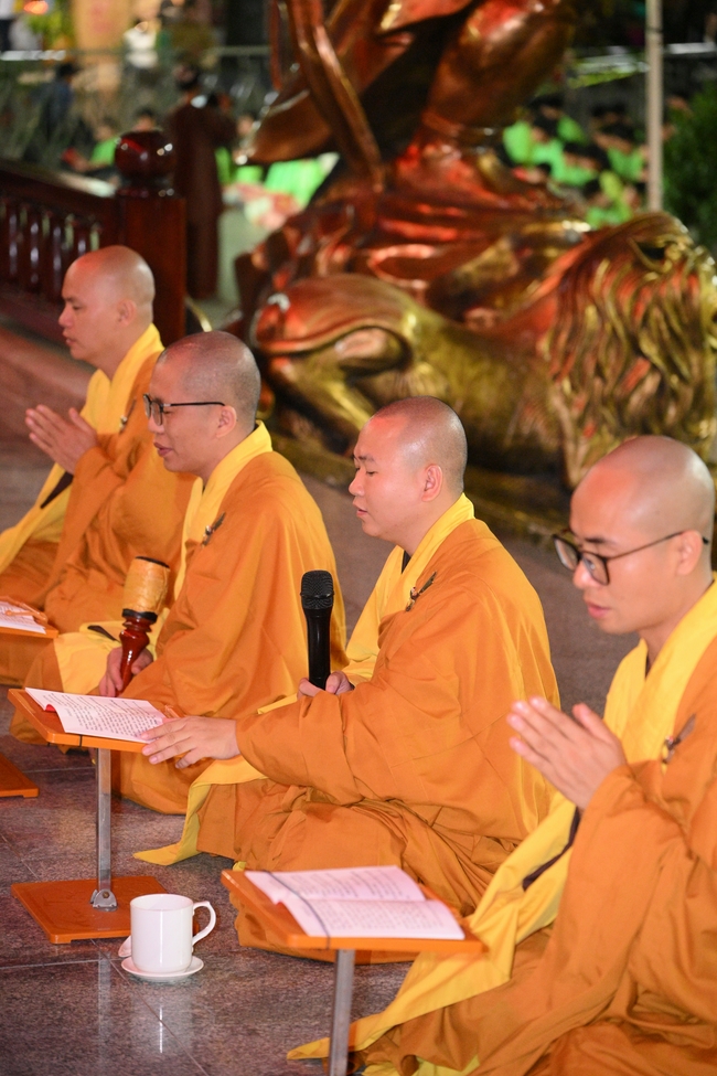 Khai khóa Khoá tu thiếu nhi– Xuất gia gieo duyên, chủ đề “Đóa hoa tâm”