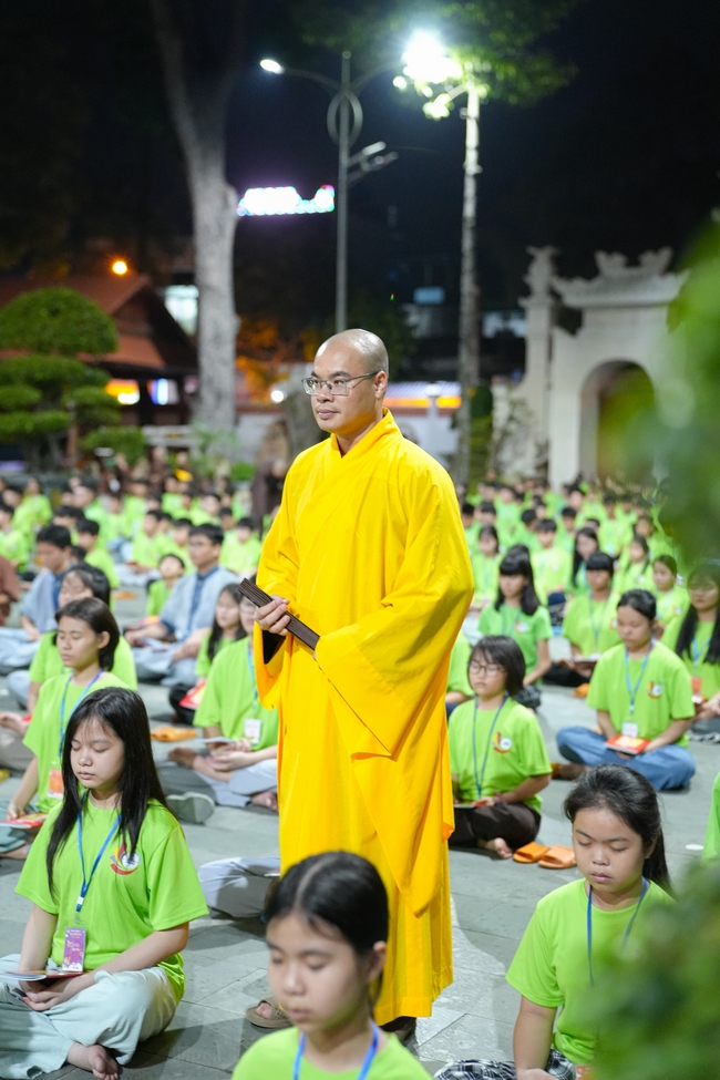 Khai khóa Khoá tu thiếu nhi– Xuất gia gieo duyên, chủ đề “Đóa hoa tâm”