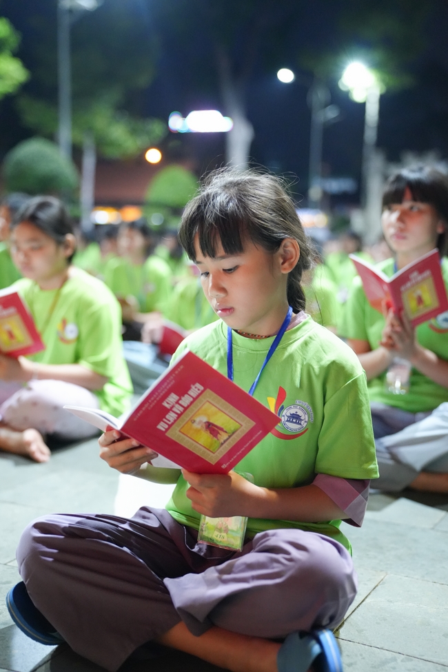 Khai khóa Khoá tu thiếu nhi– Xuất gia gieo duyên, chủ đề “Đóa hoa tâm”