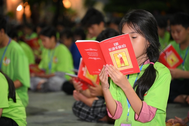 Khai khóa Khoá tu thiếu nhi– Xuất gia gieo duyên, chủ đề “Đóa hoa tâm”