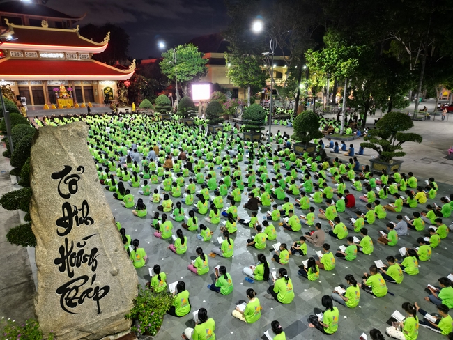 Khai khóa Khoá tu thiếu nhi– Xuất gia gieo duyên, chủ đề “Đóa hoa tâm”