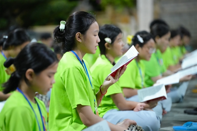 Khai khóa Khoá tu thiếu nhi– Xuất gia gieo duyên, chủ đề “Đóa hoa tâm”