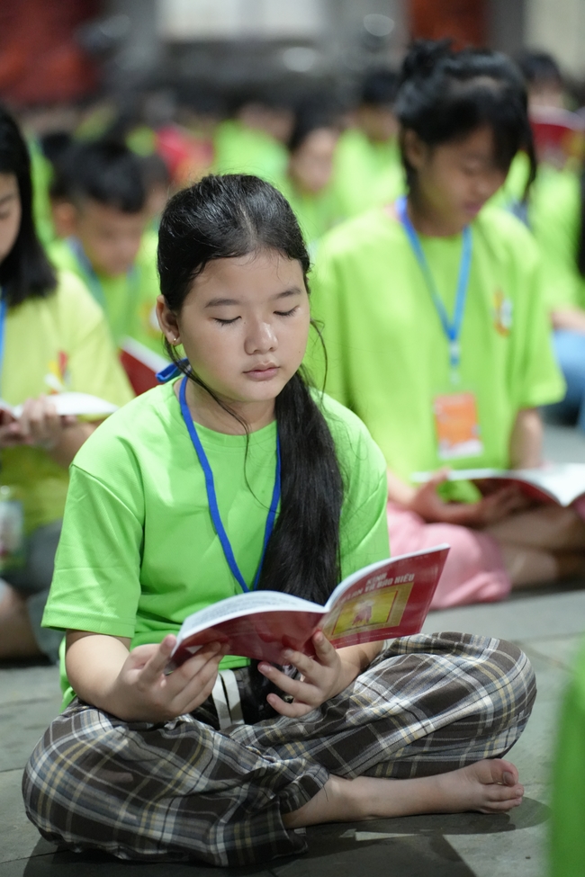 Khai khóa Khoá tu thiếu nhi– Xuất gia gieo duyên, chủ đề “Đóa hoa tâm”