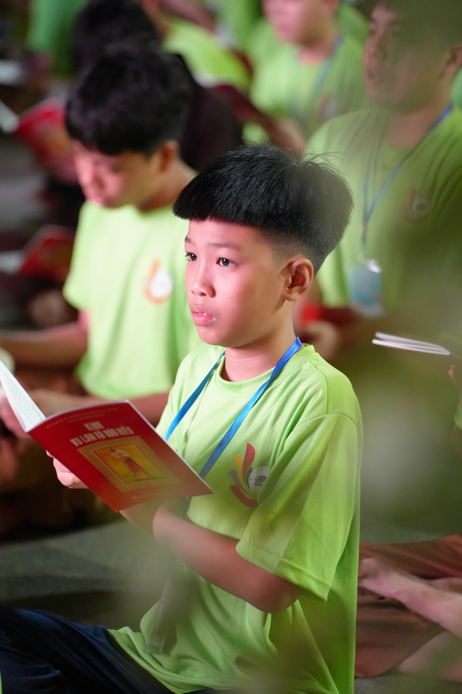 Khai khóa Khoá tu thiếu nhi– Xuất gia gieo duyên, chủ đề “Đóa hoa tâm”