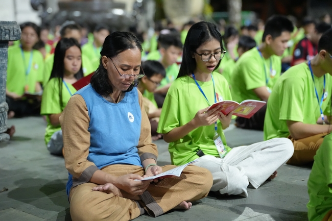 Khai khóa Khoá tu thiếu nhi– Xuất gia gieo duyên, chủ đề “Đóa hoa tâm”