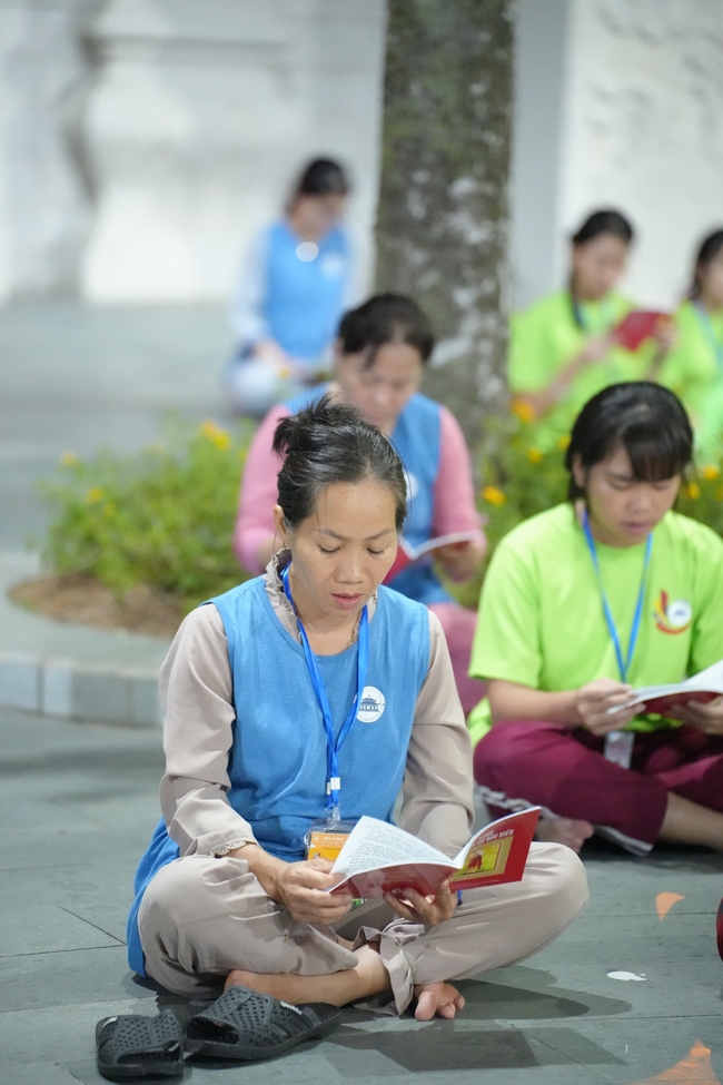 Khai khóa Khoá tu thiếu nhi– Xuất gia gieo duyên, chủ đề “Đóa hoa tâm”