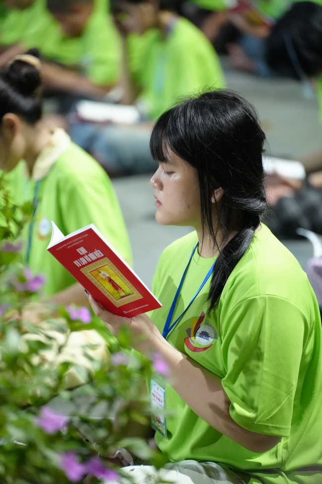 Khai khóa Khoá tu thiếu nhi– Xuất gia gieo duyên, chủ đề “Đóa hoa tâm”