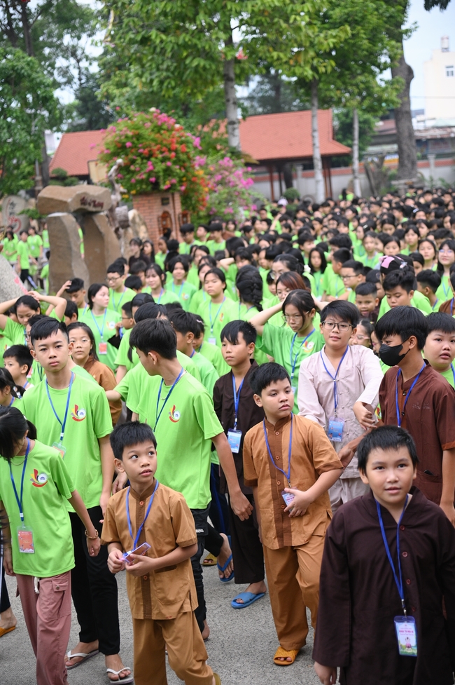 Khai khóa Khoá tu thiếu nhi– Xuất gia gieo duyên, chủ đề “Đóa hoa tâm”