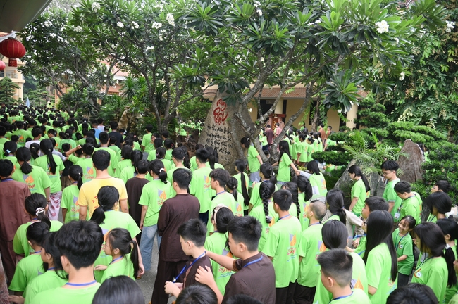 Khai khóa Khoá tu thiếu nhi– Xuất gia gieo duyên, chủ đề “Đóa hoa tâm”