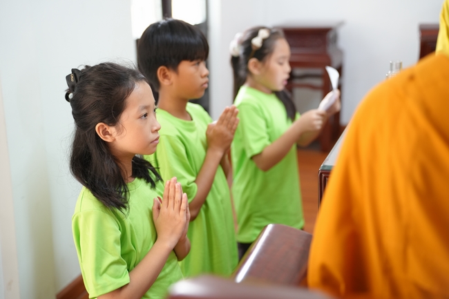 Khai khóa Khoá tu thiếu nhi– Xuất gia gieo duyên, chủ đề “Đóa hoa tâm”