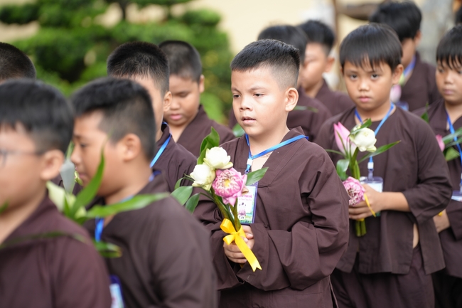 Khai khóa Khoá tu thiếu nhi– Xuất gia gieo duyên, chủ đề “Đóa hoa tâm”