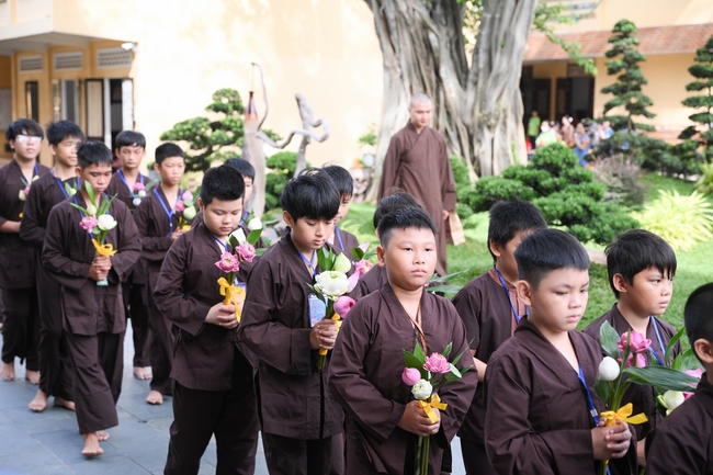Khai khóa Khoá tu thiếu nhi– Xuất gia gieo duyên, chủ đề “Đóa hoa tâm”