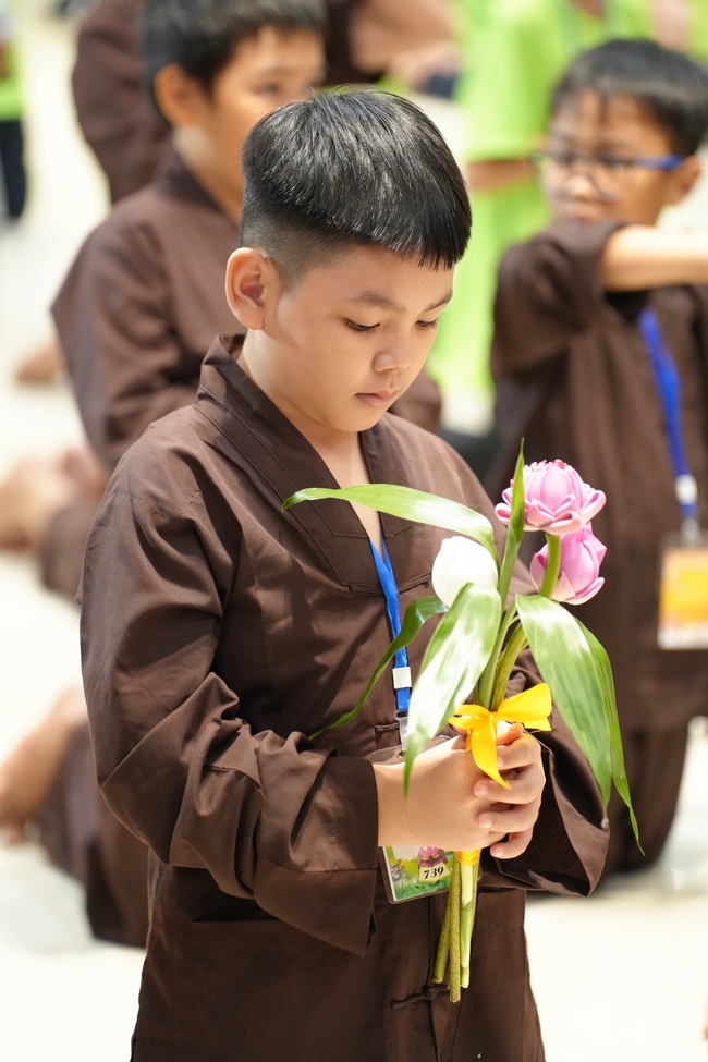 Khai khóa Khoá tu thiếu nhi– Xuất gia gieo duyên, chủ đề “Đóa hoa tâm”