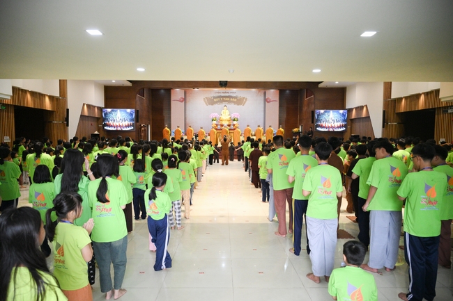 Khai khóa Khoá tu thiếu nhi– Xuất gia gieo duyên, chủ đề “Đóa hoa tâm”