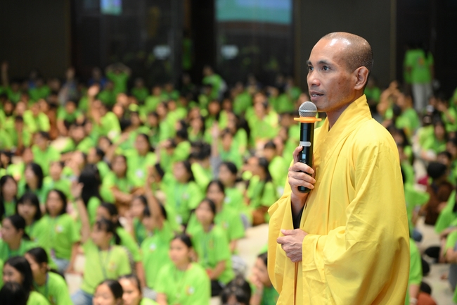 Ngày thứ 2 Khoá tu thiếu nhi – XGGD 2025 – Pháp thoại “Nhân quả” – Đại đức Thích Tâm Huỳnh