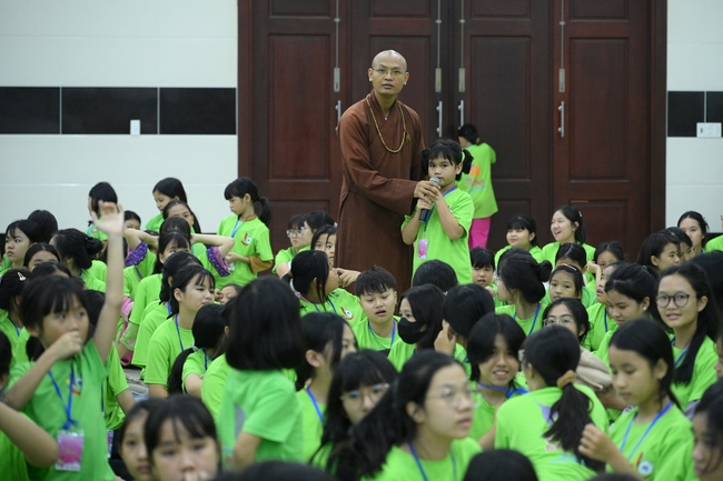 Ngày thứ 2 Khoá tu thiếu nhi – XGGD 2025 – Pháp thoại “Nhân quả” – Đại đức Thích Tâm Huỳnh