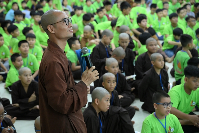 Ngày thứ 2 Khoá tu thiếu nhi – XGGD 2025 – Pháp thoại “Nhân quả” – Đại đức Thích Tâm Huỳnh