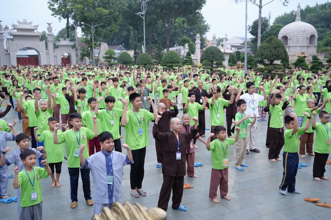 Ngày thứ 2 Khoá tu thiếu nhi – XGGD 2025 – Pháp thoại “Nhân quả” – Đại đức Thích Tâm Huỳnh