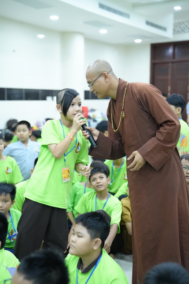 Ngày thứ 2 Khoá tu thiếu nhi – XGGD 2025 – Pháp thoại “Nhân quả” – Đại đức Thích Tâm Huỳnh