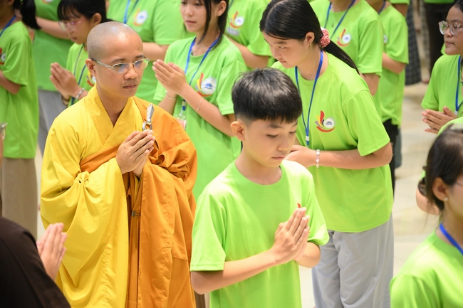 Ngày thứ 2 Khoá tu thiếu nhi – XGGD 2025 – Pháp thoại “Nhân quả” – Đại đức Thích Tâm Huỳnh