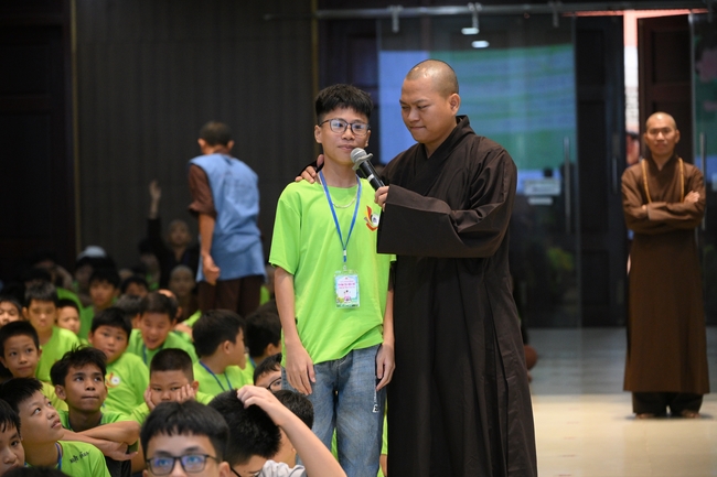 Ngày thứ 2 Khoá tu thiếu nhi – XGGD 2025 – Pháp thoại “Nhân quả” – Đại đức Thích Tâm Huỳnh