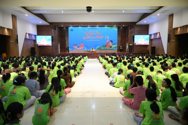 Ngày thứ 4 Khoá tu thiếu nhi – XGGD 2025 – Pháp thoại “Nguyện làm người con Phật”