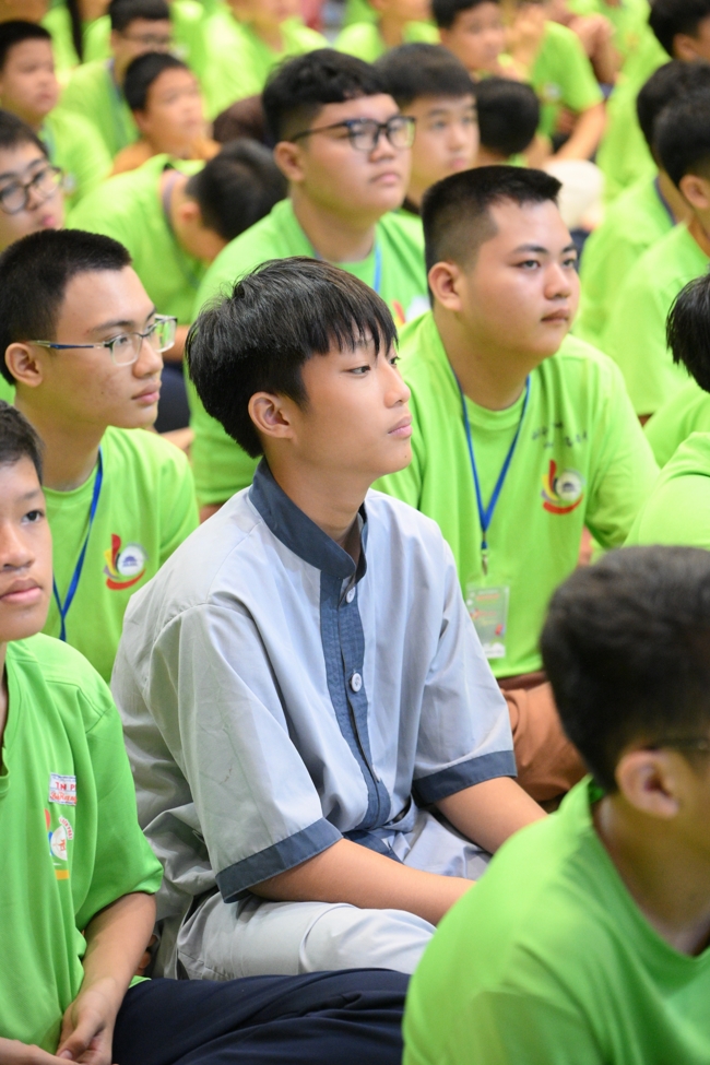 Ngày thứ 4 Khoá tu thiếu nhi – XGGD 2025 – Pháp thoại “Nguyện làm người con Phật”