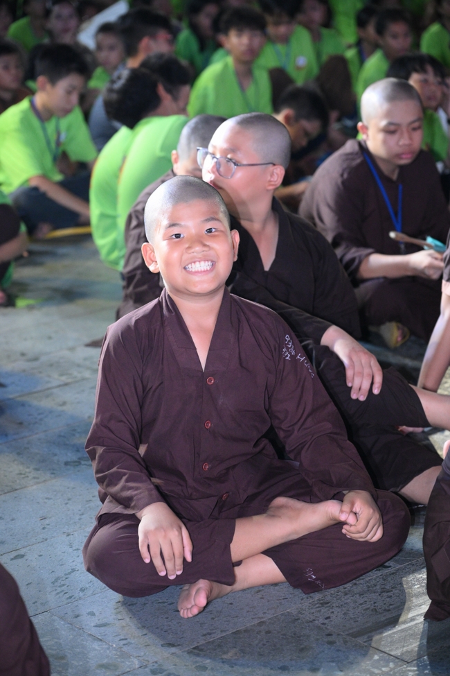 Ngày thứ 4 Khoá tu thiếu nhi – XGGD 2025 – Pháp thoại “Nguyện làm người con Phật”