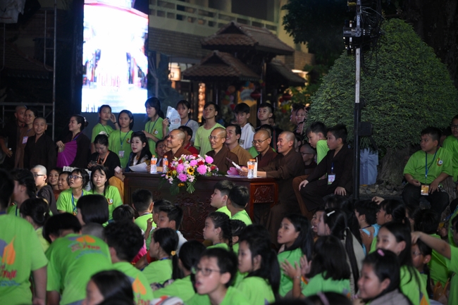 Ngày thứ 4 Khoá tu thiếu nhi – XGGD 2025 – Pháp thoại “Nguyện làm người con Phật”