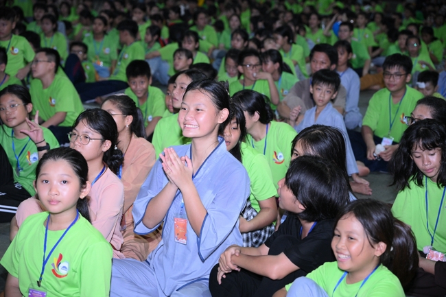 Ngày thứ 4 Khoá tu thiếu nhi – XGGD 2025 – Pháp thoại “Nguyện làm người con Phật”