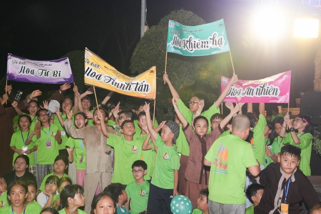 Ngày thứ 4 Khoá tu thiếu nhi – XGGD 2025 – Pháp thoại “Nguyện làm người con Phật”