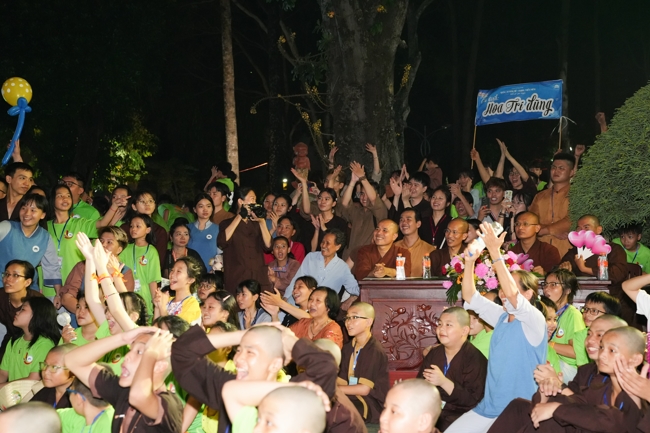 Ngày thứ 4 Khoá tu thiếu nhi – XGGD 2025 – Pháp thoại “Nguyện làm người con Phật”