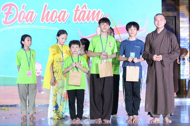 Ngày thứ 4 Khoá tu thiếu nhi – XGGD 2025 – Pháp thoại “Nguyện làm người con Phật”