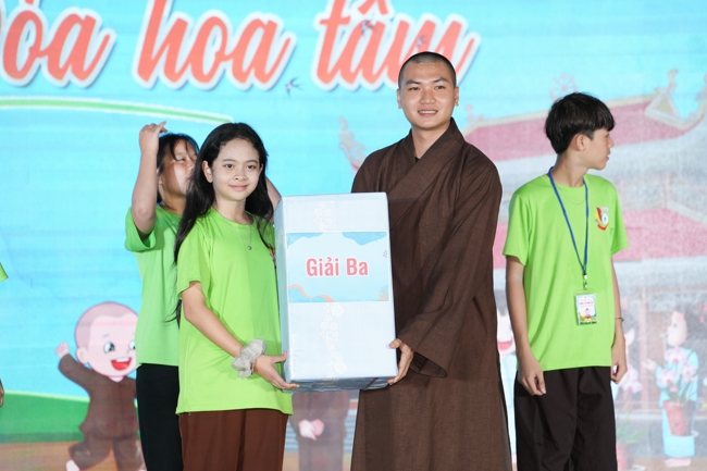 Ngày thứ 4 Khoá tu thiếu nhi – XGGD 2025 – Pháp thoại “Nguyện làm người con Phật”