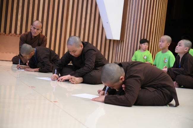 Ngày thứ 4 Khoá tu thiếu nhi – XGGD 2025 – Pháp thoại “Nguyện làm người con Phật”