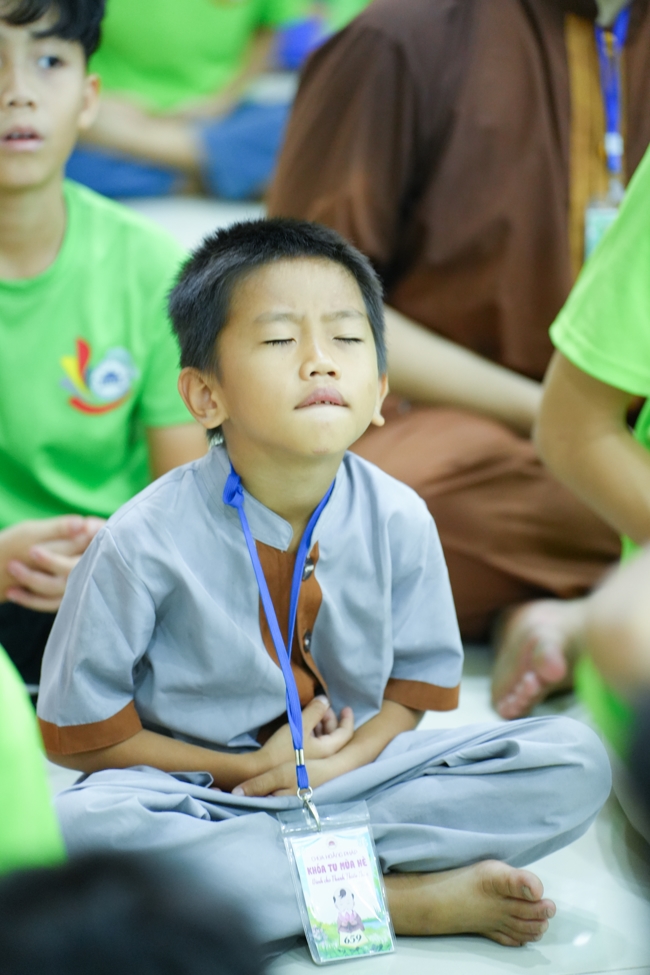 Ngày thứ 4 Khoá tu thiếu nhi – XGGD 2025 – Pháp thoại “Nguyện làm người con Phật”