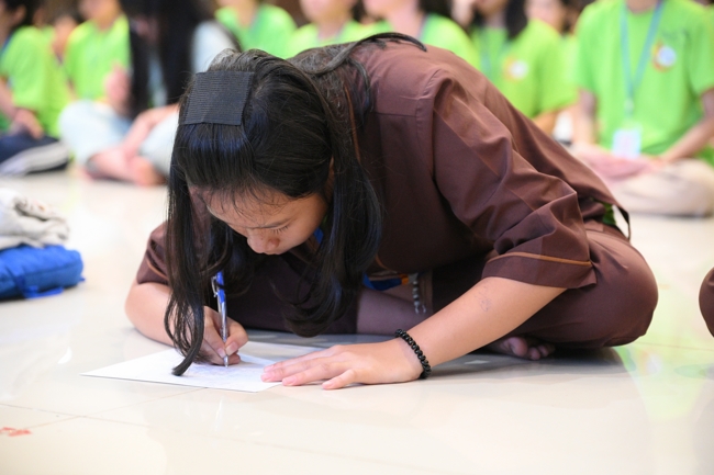 Ngày thứ 4 Khoá tu thiếu nhi – XGGD 2025 – Pháp thoại “Nguyện làm người con Phật”