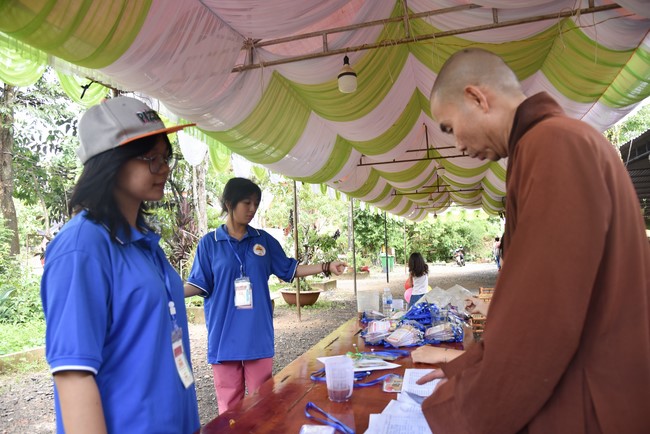 Chùa Đăng Pháp: Khóa tu mùa hè 2025 – Chủ đề “Về dưới mái chùa – Lắng nghe để hiểu, nhìn lại để thương”