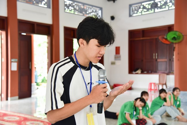 Chùa Đăng Pháp: Khóa tu mùa hè 2025 – Chủ đề “Về dưới mái chùa – Lắng nghe để hiểu, nhìn lại để thương”