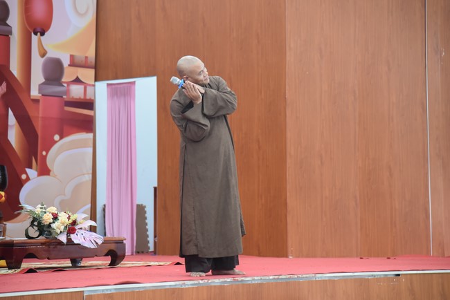 Chùa Đăng Pháp: Khóa tu mùa hè 2025 – Chủ đề “Về dưới mái chùa – Lắng nghe để hiểu, nhìn lại để thương”