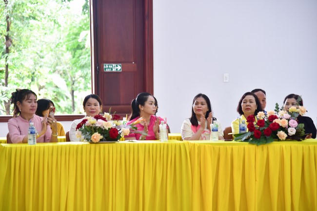 Chùa Đăng Pháp: Khóa tu mùa hè 2025 – Chủ đề “Về dưới mái chùa – Lắng nghe để hiểu, nhìn lại để thương”