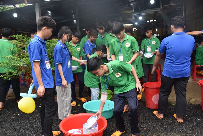 Chùa Đăng Pháp: Khóa tu mùa hè 2025 – Chủ đề “Về dưới mái chùa – Lắng nghe để hiểu, nhìn lại để thương”