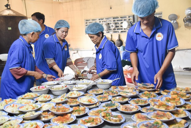 Chùa Đăng Pháp: Khóa tu mùa hè 2025 – Chủ đề “Về dưới mái chùa – Lắng nghe để hiểu, nhìn lại để thương”