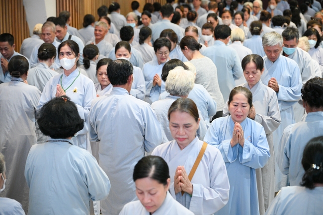 Khoá tu niệm Phật một ngày