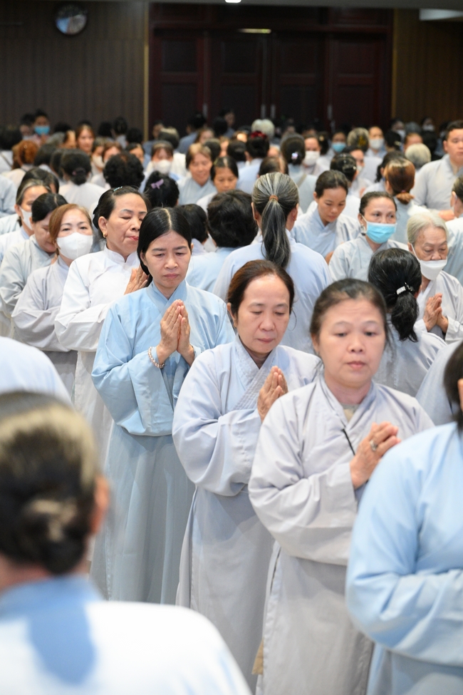 Khoá tu niệm Phật một ngày