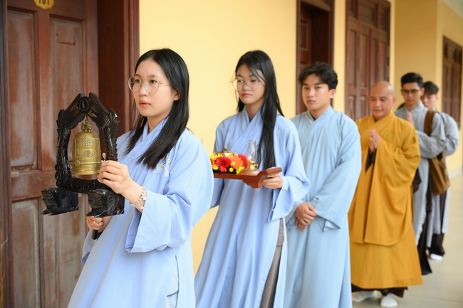 Khoá tu niệm Phật một ngày