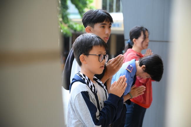 Khoá tu niệm Phật một ngày